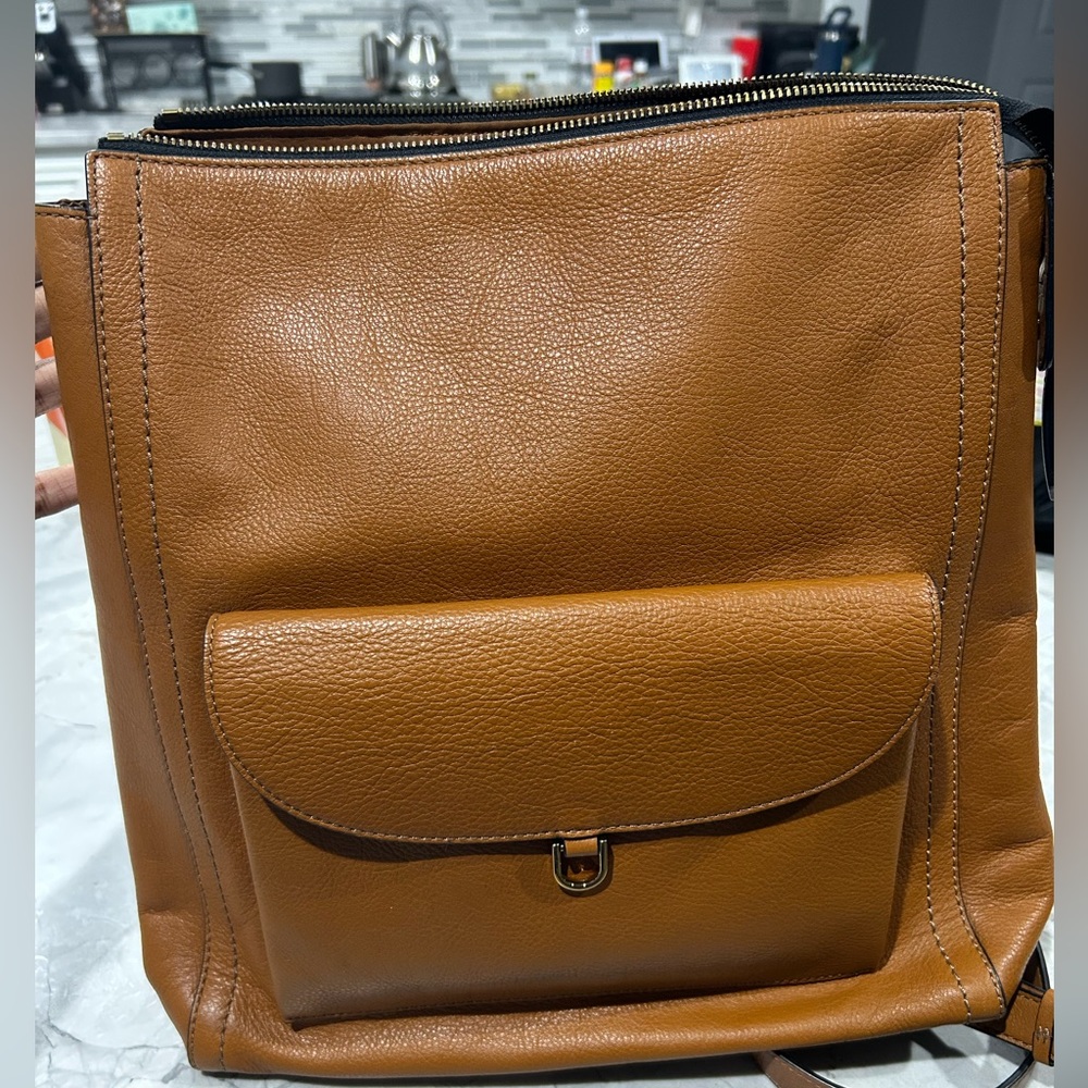 Fossil Women's Parker Leather Convertible Backpack Purse